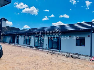 Commercial Property to Rent in Kamfinsa