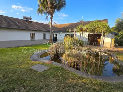 House for Sale in Famona