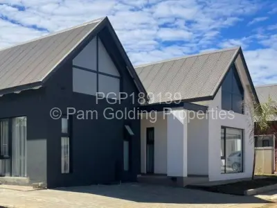 Townhouse/Complex/Cluster to Rent in Borrowdale