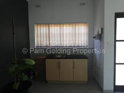 Commercial Property to Rent in Borrowdale