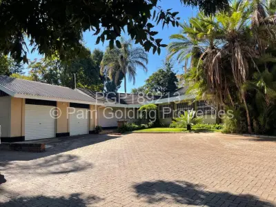 House to Rent in Alexandra Park