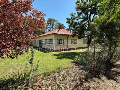 House for Sale in Famona