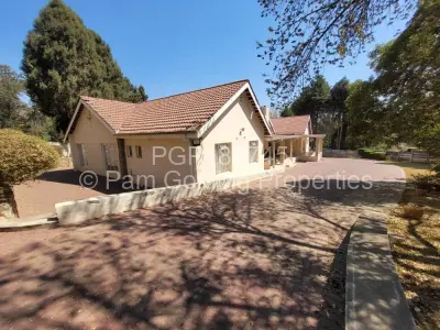 House for Sale in Glen Lorne