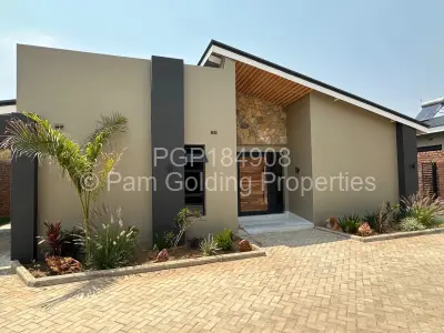 Townhouse/Complex/Cluster to Rent in Greendale