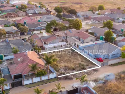 Land for Sale in Zimre Park