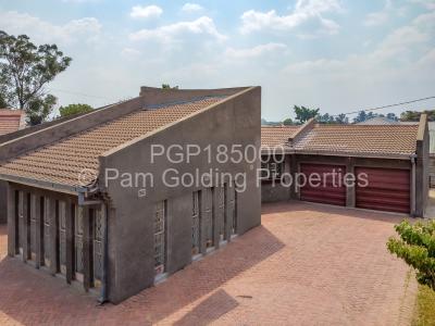 House for Sale in Mainway Meadows