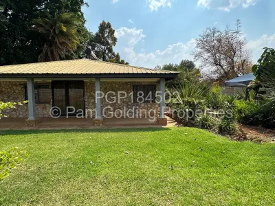 Townhouse/Complex/Cluster to Rent in Marlborough