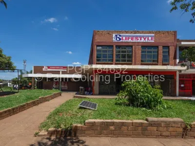 Commercial Property for Sale in Warren Park