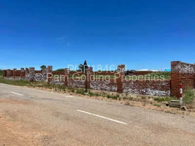 Stand for Sale in Sunning Hill