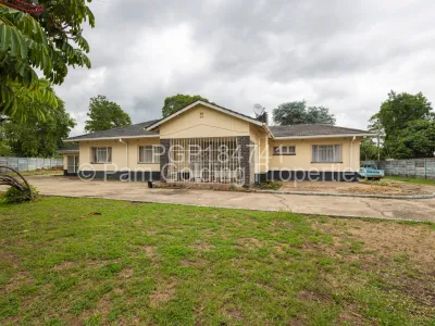 House for Sale in Chadcombe