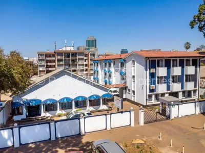 Townhouse/Complex/Cluster for Sale in Avenues
