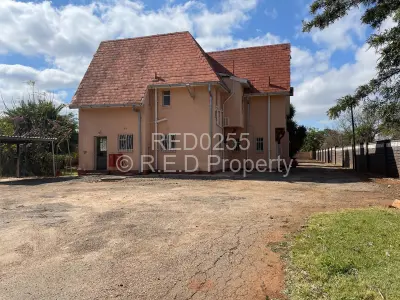 House for Sale in Suburbs