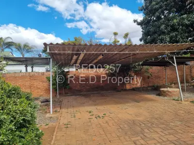 House for Sale in Suburbs