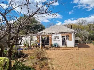 House for Sale in Suburbs