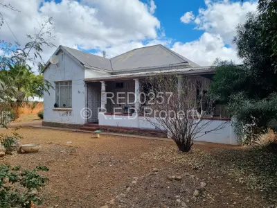 House for Sale in Suburbs
