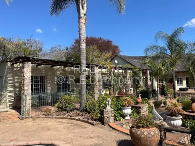 House for Sale in Burnside
