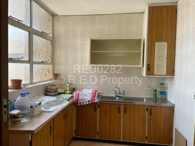 Flat/Apartment for Sale in Ascot