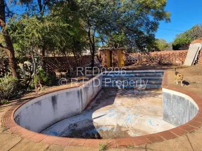 House for Sale in Newton West