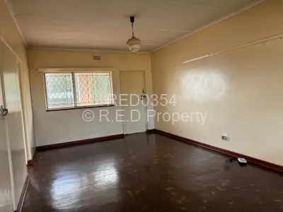 Flat/Apartment For Rent in Famona