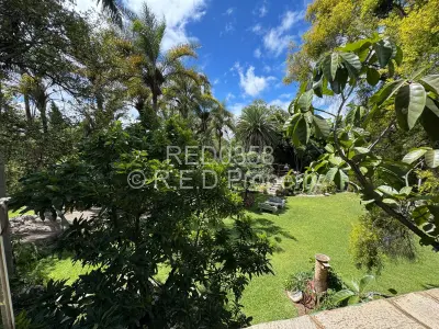 House For Sale in Hillside Byo