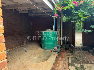 House For Sale in Ascot