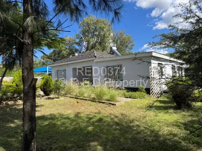 House For Sale in Burnside