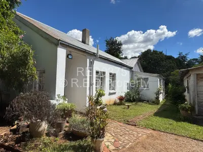 House For Sale in Hillside Byo