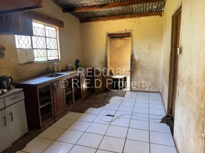 House For Sale in Manningdale
