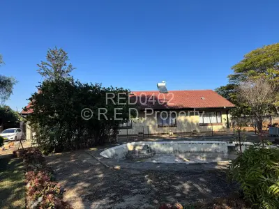 House For Sale in Matsheumhlope