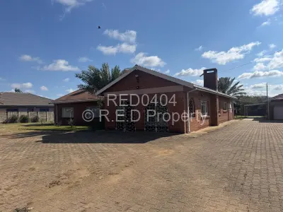 House For Sale in Parklands