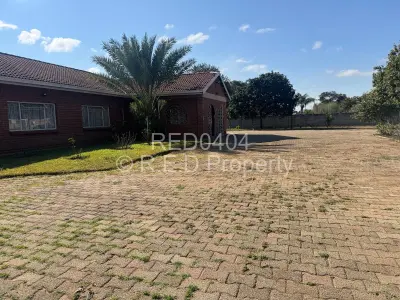House For Sale in Parklands