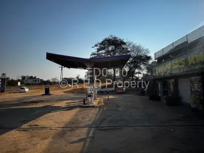 Commercial Stand For Sale in Riverside North