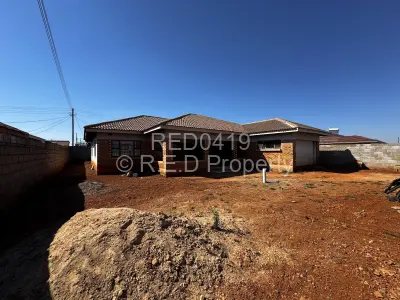 House For Sale in Mahatshula