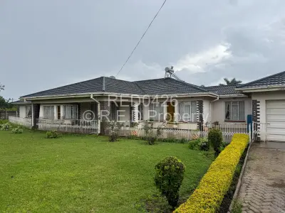 House For Sale in Selbourne Park