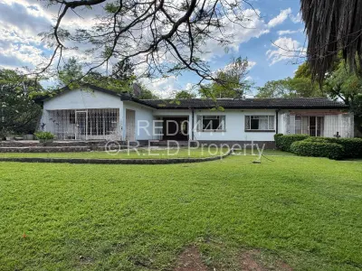 House For Sale in Burnside