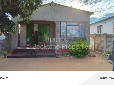 House For Sale in Pumula South