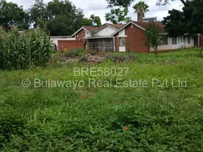 House For Sale in Strathaven