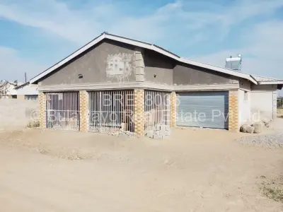 House For Sale in Pelandaba