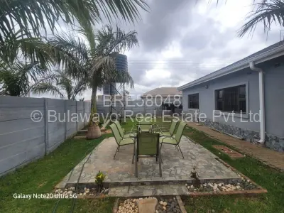 House For Sale in Westlea