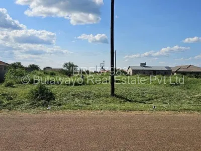 Stand for Sale in Emhlangeni