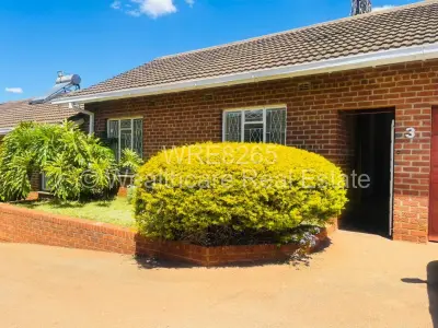 Townhouse/Cluster For Rent in Mandara