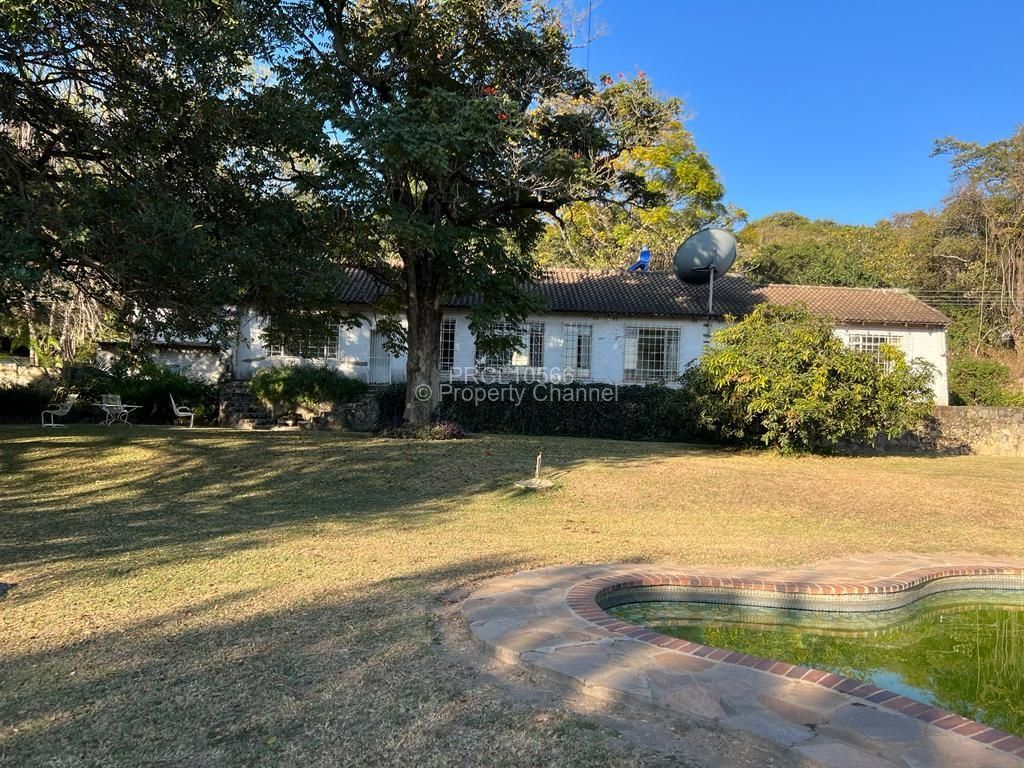 House For Sale in Strathaven Property Channel