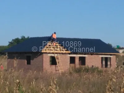 Stand for Sale in Eastview