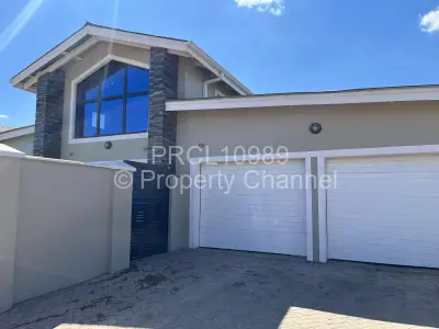Townhouse/Complex/Cluster to Rent in Hatfield