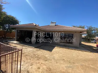House to Rent in Rockview