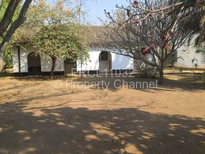 Commercial Property to Rent in Marlborough