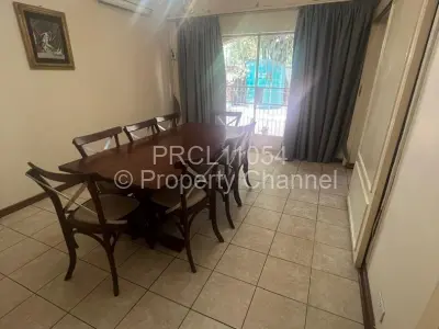 Townhouse/Complex/Cluster to Rent in Avenues