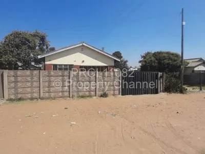 House for Sale in Chitungwiza
