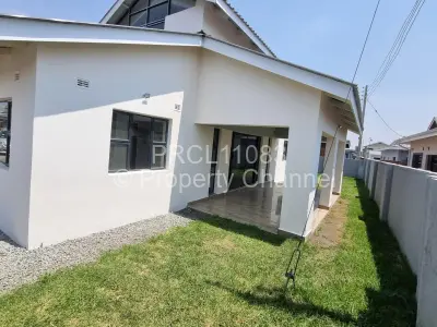 House for Sale in Arlington