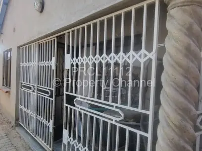 House For Sale in Damofalls